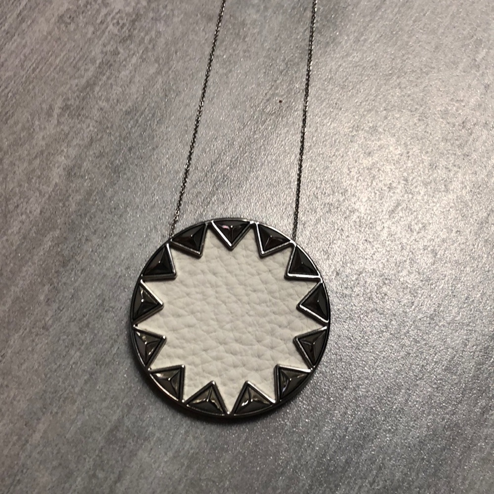 House of Harlow 1960 Silver Sunburst Necklace